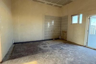 Casă cu Teren 800 Mp în Săcălaz - 3