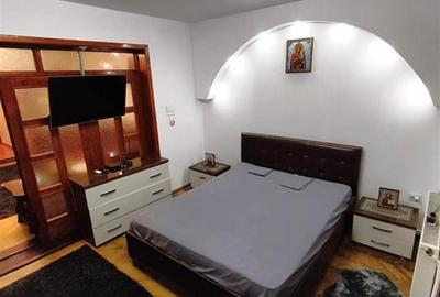 Apartament cu 3 camere nedecomandat, mobilat în Ultracentral