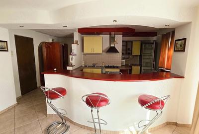 Apartament cu 2 camere decomandat în Decebal