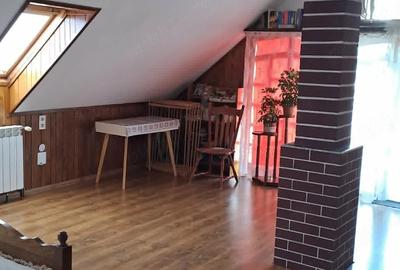 Casă cu 4 camere cu Teren 2887 Mp în Central