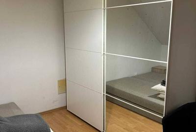 Apartament cu 4 camere decomandat, mobilat în Europa