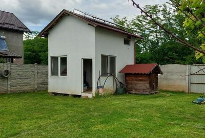 Teren de 750 mp, în Cârcea