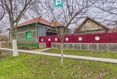 Casă individuală cu 3 camere cu Canalizare în Mișca - 1