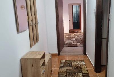 Apartament cu 2 camere semidecomandat în Girocului - 2