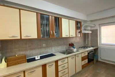 Apartament cu 2 camere decomandat în Florești