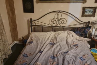 Apartament cu 2 camere semidecomandat, mobilat în Central