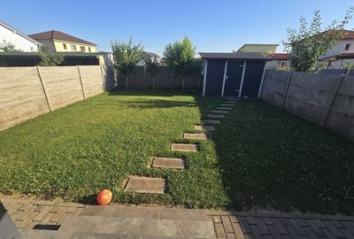 Duplex cu 3 camere cu Canalizare în Moșnița Nouă - 4