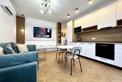 Apartament cu 2 camere semidecomandat, mobilat în Buziașului