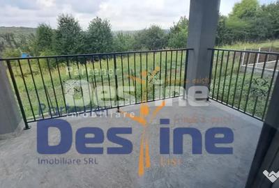 Casă cu 4 camere cu Teren 440 Mp în Valea Adâncă