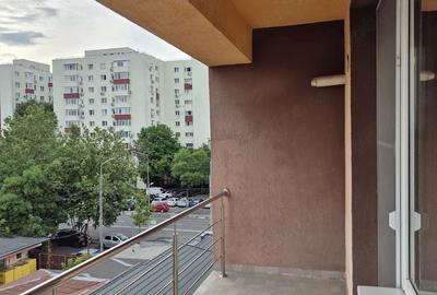 Garsonieră decomandată în Brâncoveanu