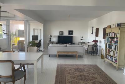 Apartament cu 4 camere decomandat în Central - 16