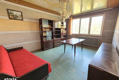 Apartament cu 3 camere decomandat în Militari