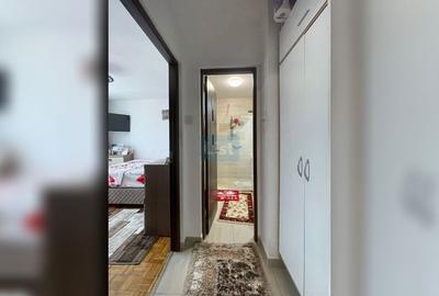 Apartament cu 2 camere semidecomandat, mobilat în Micro I - 10