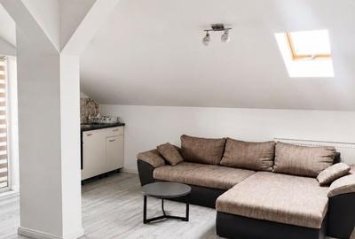 Apartament cu 2 camere decomandat în Central - 3