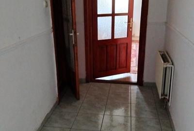 Garsonieră decomandată în Exterior Vest - 6