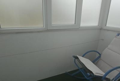 Apartament cu 3 camere decomandat, mobilat în Rovinari - 8