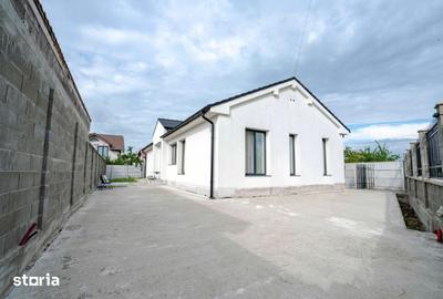Casă cu 4 camere cu Teren 487 Mp în Sânmartin - 4