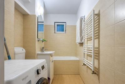 Apartament cu 3 camere decomandat în Deve