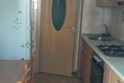 Apartament cu 2 camere decomandat în Canta - 3