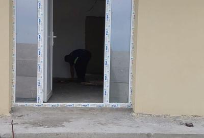 Casă cu 4 camere cu Teren 450 Mp în Malu Mare
