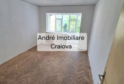 Apartament cu 3 camere decomandat în Valea Rosie