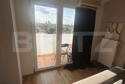 Apartament cu 3 camere semidecomandat, mobilat în Simion Bărnuțiu