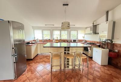 Apartament cu 3 camere decomandat, mobilat în Bălcescu - 1