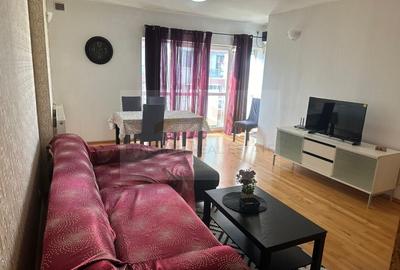 Apartament cu 4 camere semidecomandat, mobilat în Titan