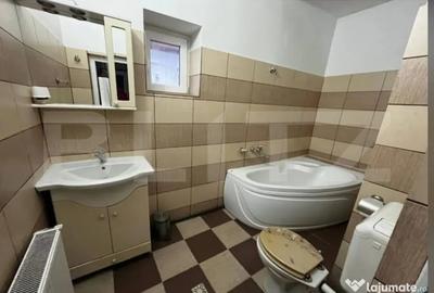 Casă cu 3 camere cu Teren 360 Mp în Burdea