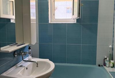 Apartament cu 2 camere decomandat în Micro 17 - 5