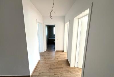 Apartament cu 2 camere decomandat în Sânpetru - 7