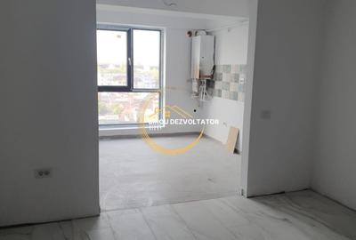 Apartament cu 2 camere decomandat în Theodor Pallady