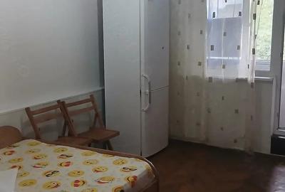 Garsonieră decomandată în Micro 19 - 4
