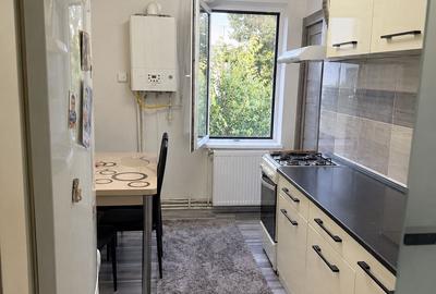 Apartament cu 3 camere în Tudor Vladimirescu