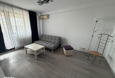 Garsonieră decomandată în Central