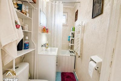 Apartament cu 3 camere semidecomandat în Vest