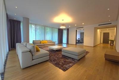 Apartament cu 5 camere în Primăverii