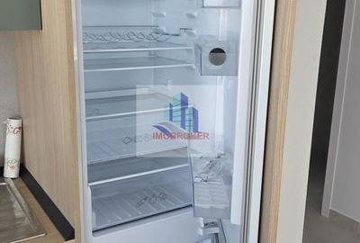 Apartament cu 3 camere semidecomandat, mobilat în Florești - 9