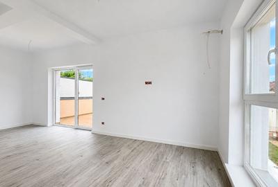 Duplex cu 6 camere cu Canalizare în Ghiroda - 13