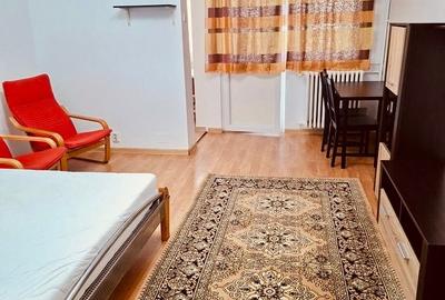 Garsonieră semidecomandată, mobilată în P-ța Muncii