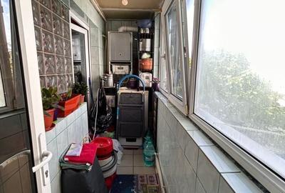 Apartament cu 4 camere, mobilat în Central