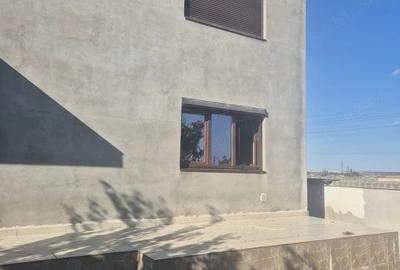 Casă cu Teren 520 Mp în Central