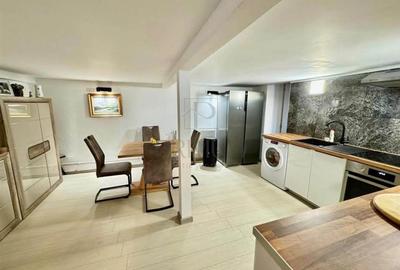 Apartament cu 4 camere decomandat în Bogdăneștilor