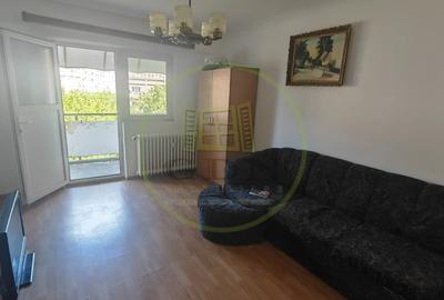 Apartament cu 4 camere decomandat în 1 Mai