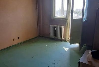 Apartament decomandat în Drumul Taberei