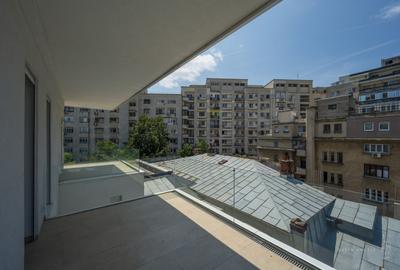 Penthouse cu 4 camere decomandat în Unirii - 36