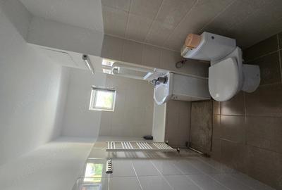 Apartament cu 3 camere semidecomandat în Olimpia-Stadion