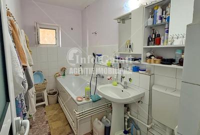 Apartament cu 3 camere în Micro 20 - 9