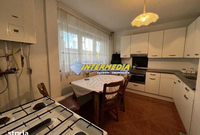 Apartament cu 4 camere decomandat, mobilat în Cetate - 12