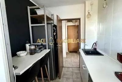 Apartament cu 2 camere, mobilat în Tei
